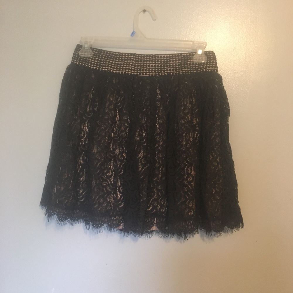 LuLus Darling Black and Tan Skirt